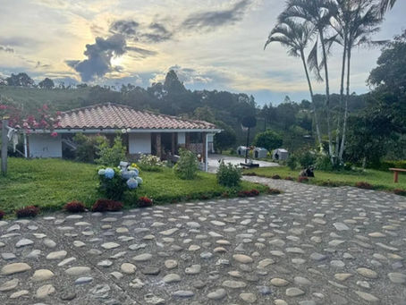¿Qué documentación necesita para vender una propiedad en Colombia?