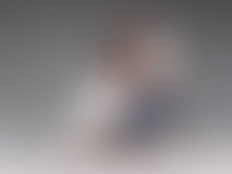 Photo de grossesse en famille en studio entre Dreux et Évreux : partagez ce moment avec ceux que vous aimez