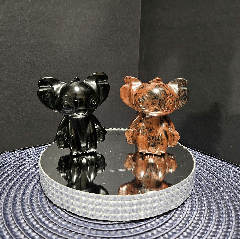 Stitch carving Black or Red Obsidian