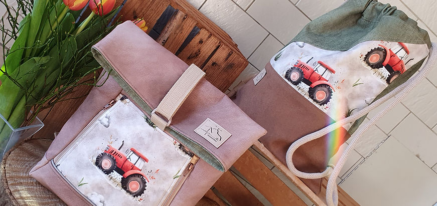 Kinderrucksack mit Traktor