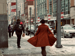 Winter Street Photography in London Ontario – Urban Fashion & Candid Moments