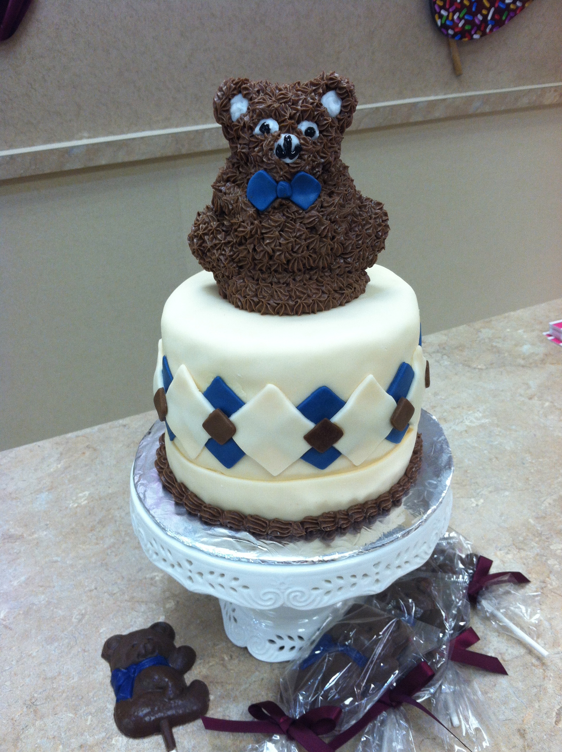 Teddfy Bear Cake