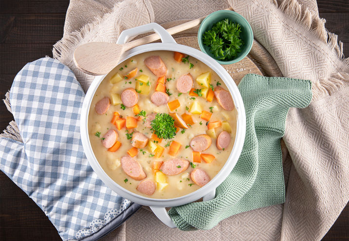 Moodfoto Suppe – Hochwertige Foodfotografie für Restaurants, Speisekarten und Gastronomie-Werbung. Professionelle Bilder für Social Media, Online-Bestellungen und Menügestaltung. Fotograf für Werbefotos in Rostock, Stralsund, Schwerin und deutschlandweit.