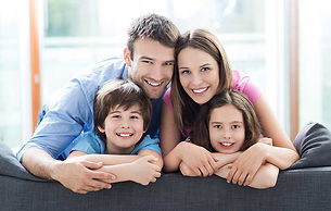 familyyyy.jpg