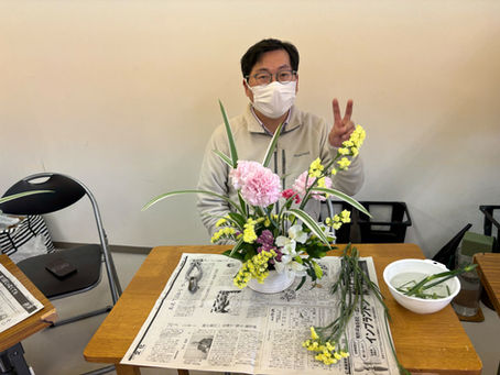 4月12日「香(かおり)と色(いろ)で楽(たの)しむ春(はる)」をしました！