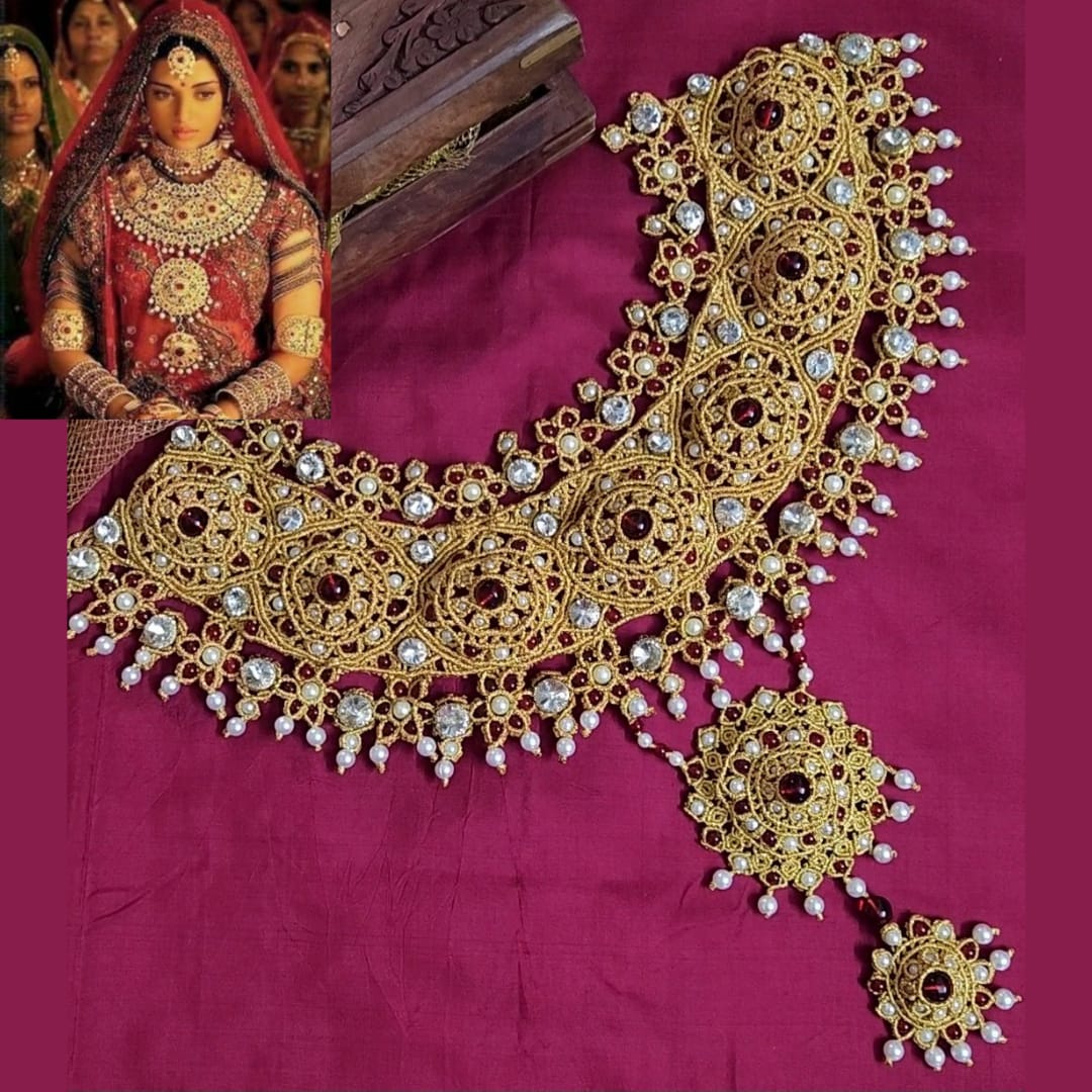Jodha macrame necklace set