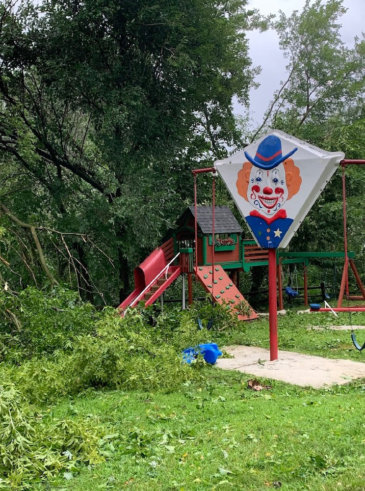 Zoe Hermsen Derecho 13419