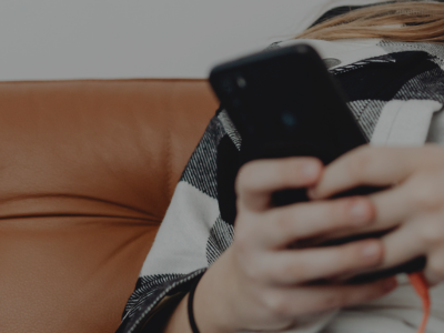 Jokaisella nuorella oikeus tietoon ja tukeen: Spot The Signs -somekampanja lisää tietoisuutta verkossa tapahtuvasta seksuaaliväkivallasta