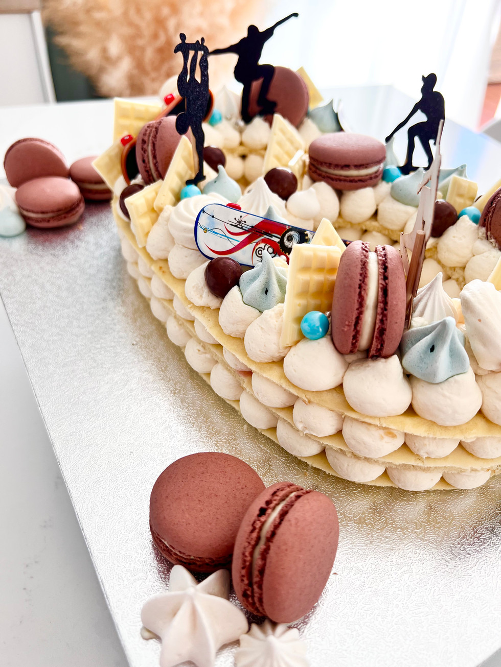 FF0B8A2D-3004-4E53-83C9-7F3780BE5690