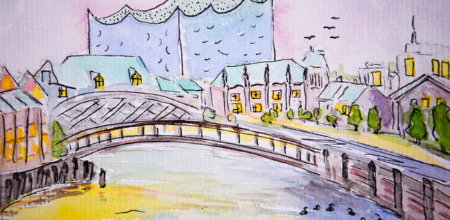 Elbphi Bridge view 2