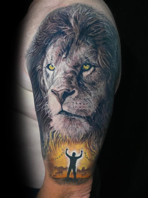 Lion Chains