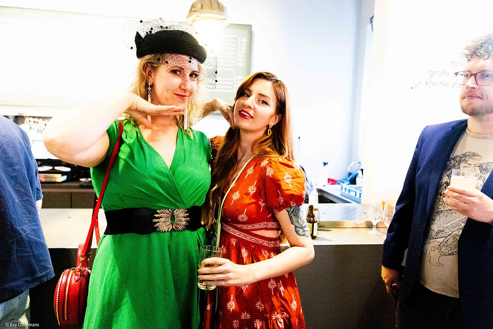Dutch_Burlesque_Festival_25_09_07_copyright_Evy_Ottermans_250907_164624_111A8905
