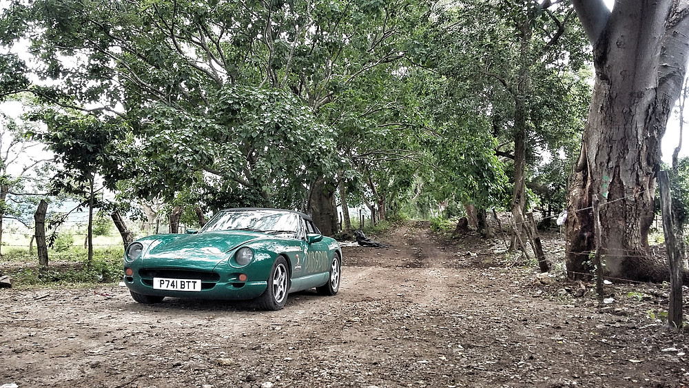 Green TVR Chimaera in Mexico during the Pub2Pub Expedition overlanding trip