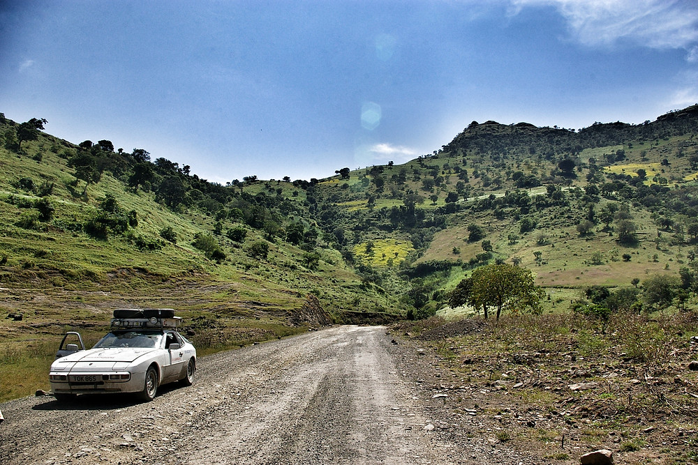 White Porsche 944 in Ethiopia during African Porsche Expedition