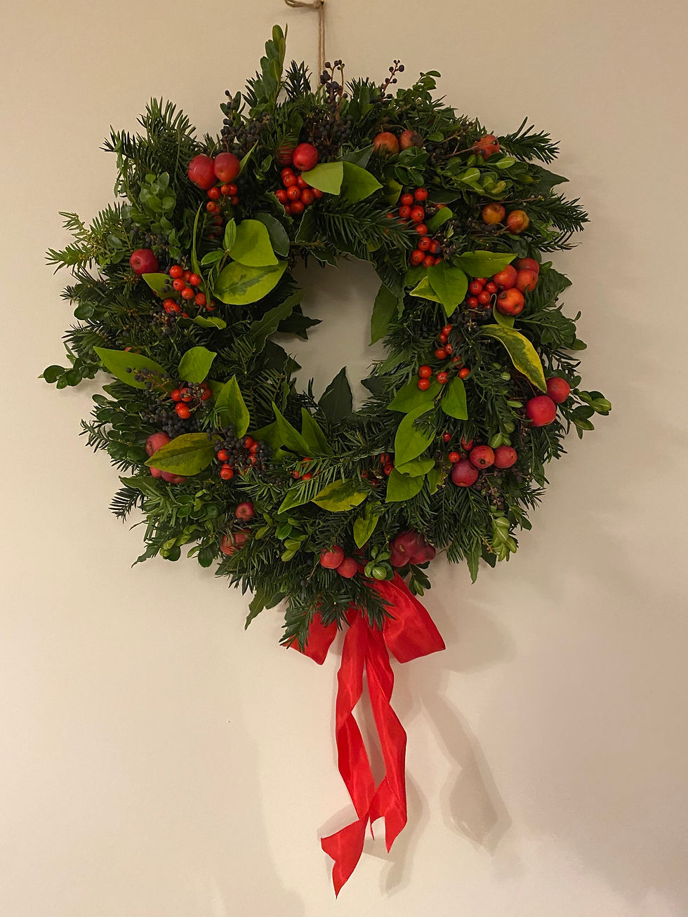 Thumbnail: Traditional Festive Door Wreaths