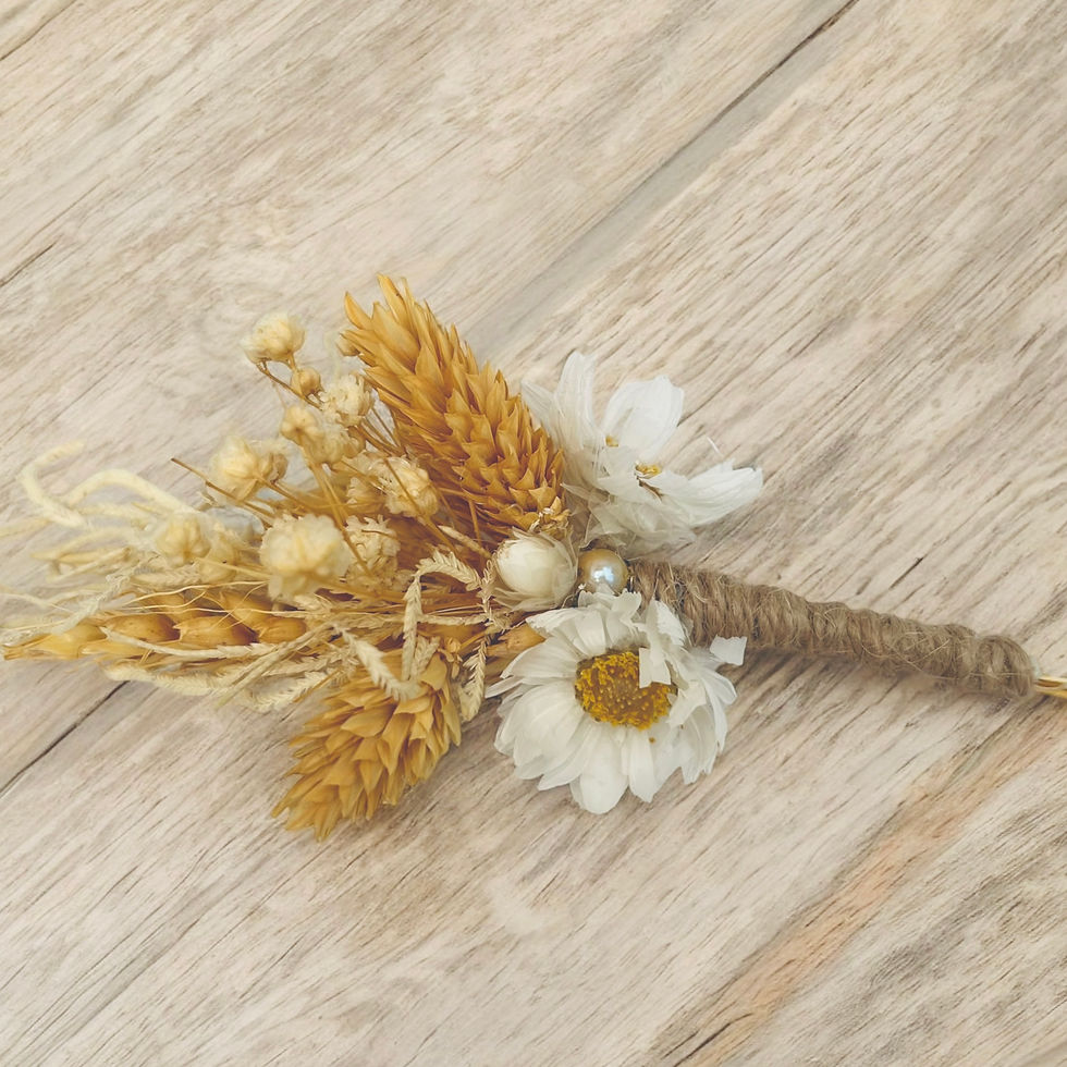 Thumbnail: Natural Dried Boutonniere
