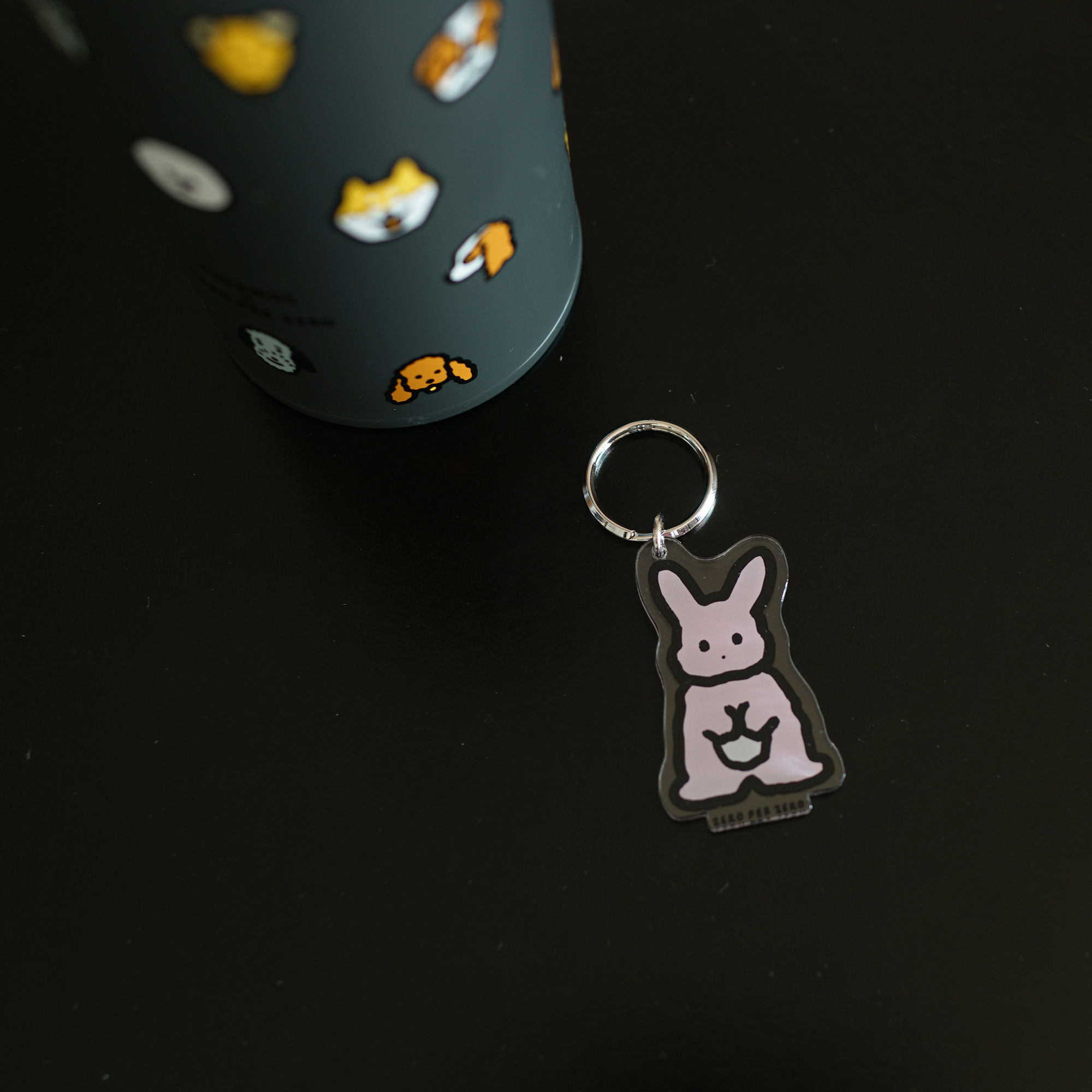 RABBIT 2S | Stand Up Keyring