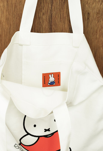 Miffy Walking White | Miffy Eco bag | ZEROPERZERO