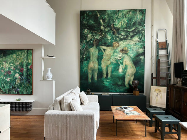 Rénovation d'un appartement atelier des tableaux d'artiste peintre verts