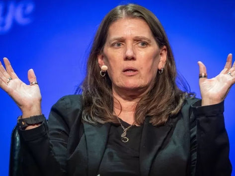 Mary Trump - The Delusional Leadership of Donald Trump