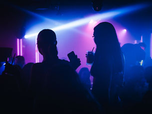 Five Essential Tips for a Luxury Clubbing Experience in Mayfair from London Club Promoters