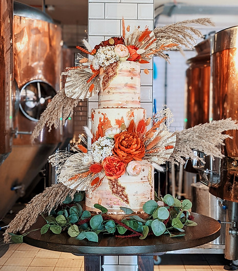 Gerastan bakehouse bespoke boho wedding cake