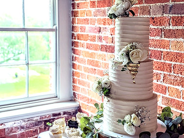 Gerastan bakehouse bespoke wedding cakes dorset