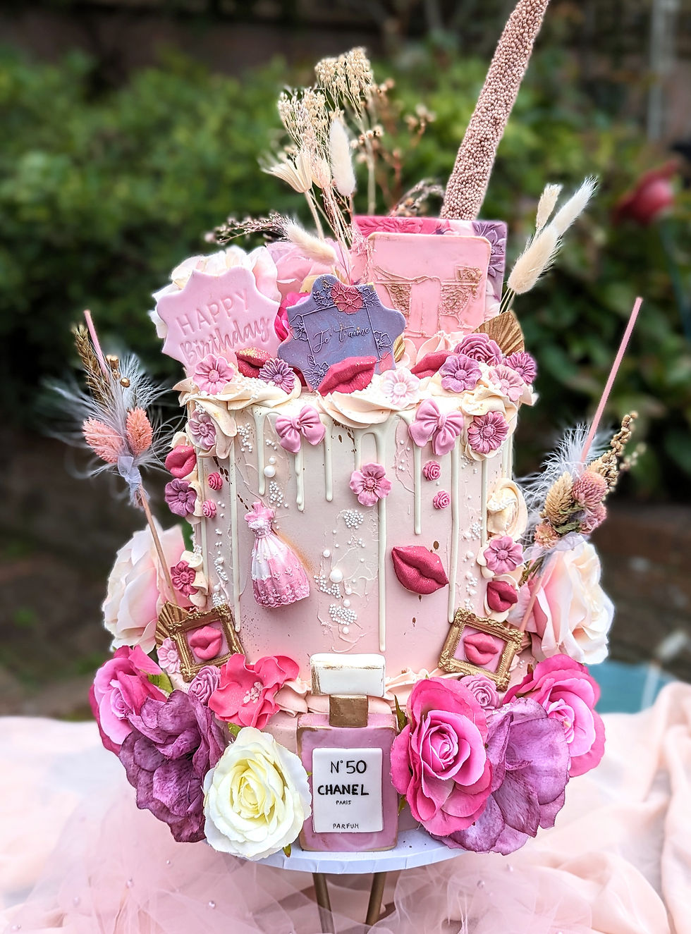 Gerastan bakehouse custom birthday cake poole