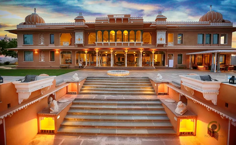 Fateh Garh palace