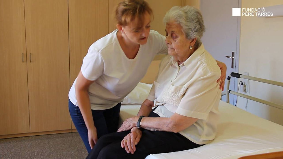 Movilización del paciente no colaborador desde posición decúbito sedente al borde de la cama