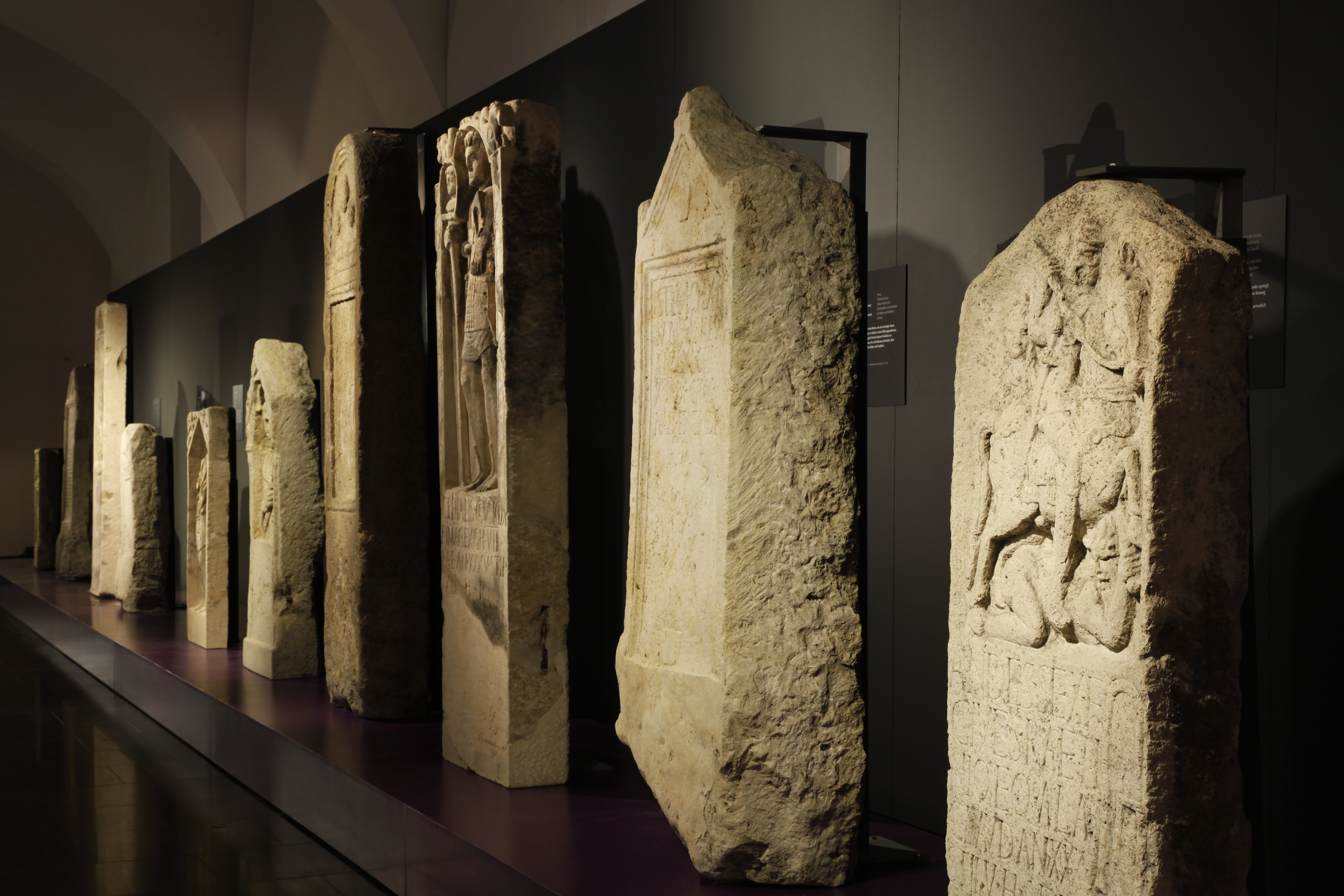 AUSSTELLUNG
