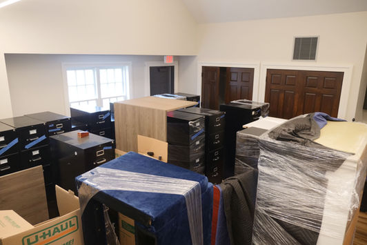 Moving services for commercial offices in Springfield, IL by Prime Moovers 