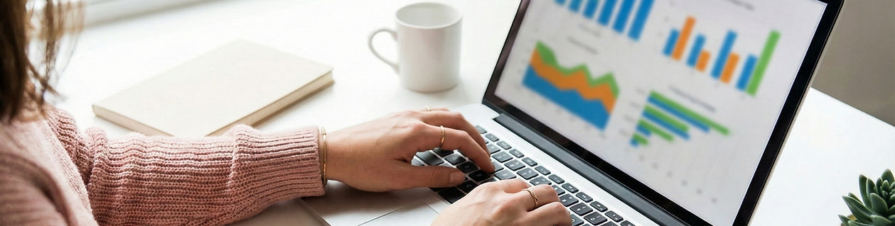 Working with performance data and visual reports during focused analysis