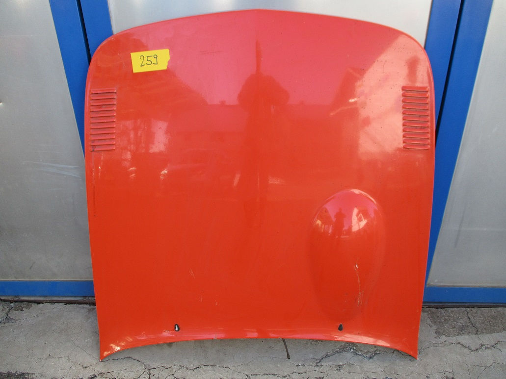 Motorhaube occ. - Nr. intern 259