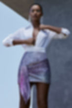 SAIA CURTA SLIM ESTAMPADA COM SOBREPOSIÇÃO