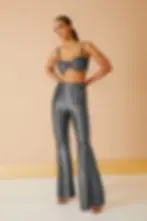 CALÇA PANTALONA PAETÊ PRATA — TAMANHO 42