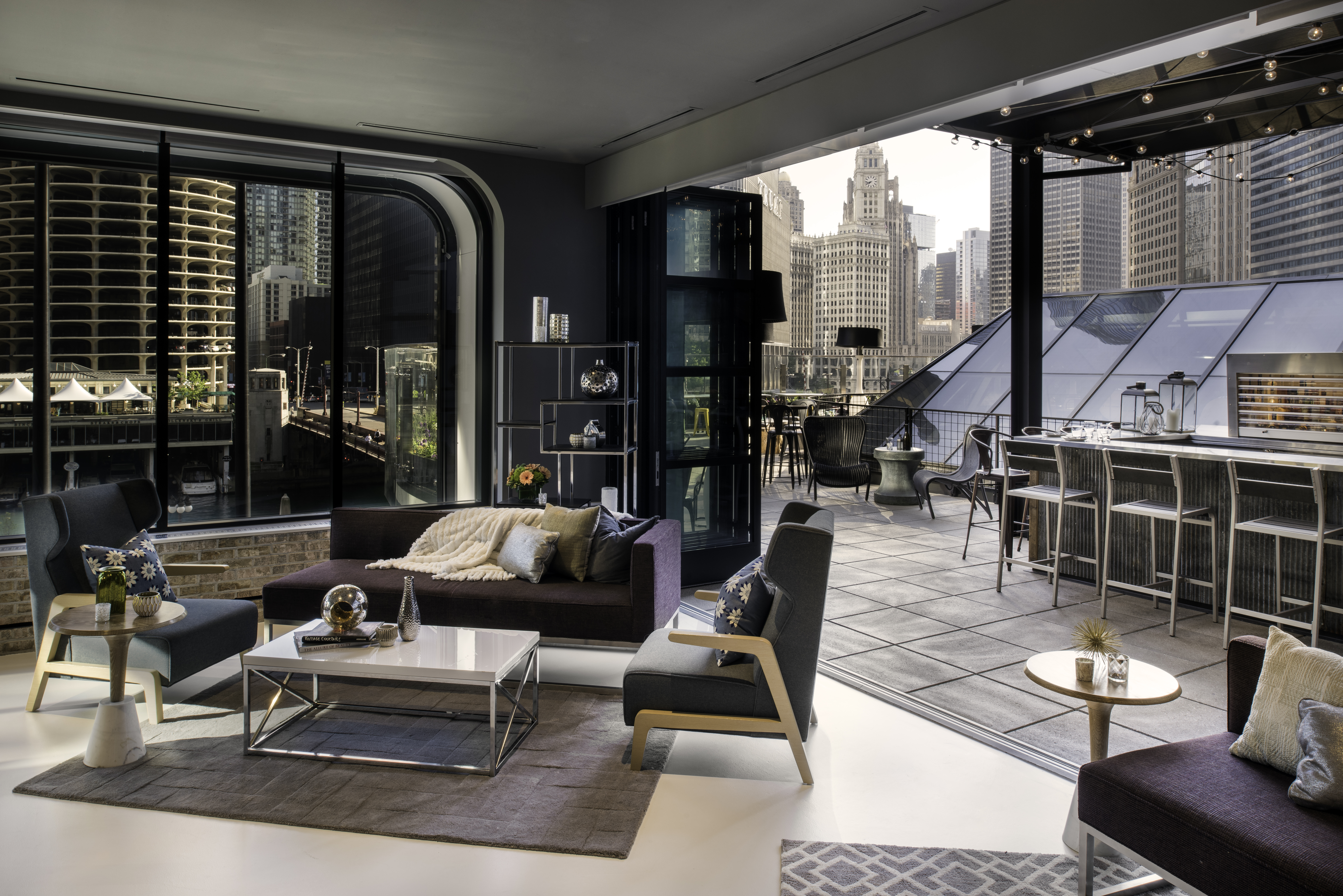 Indoor/Outdoor Prefunction