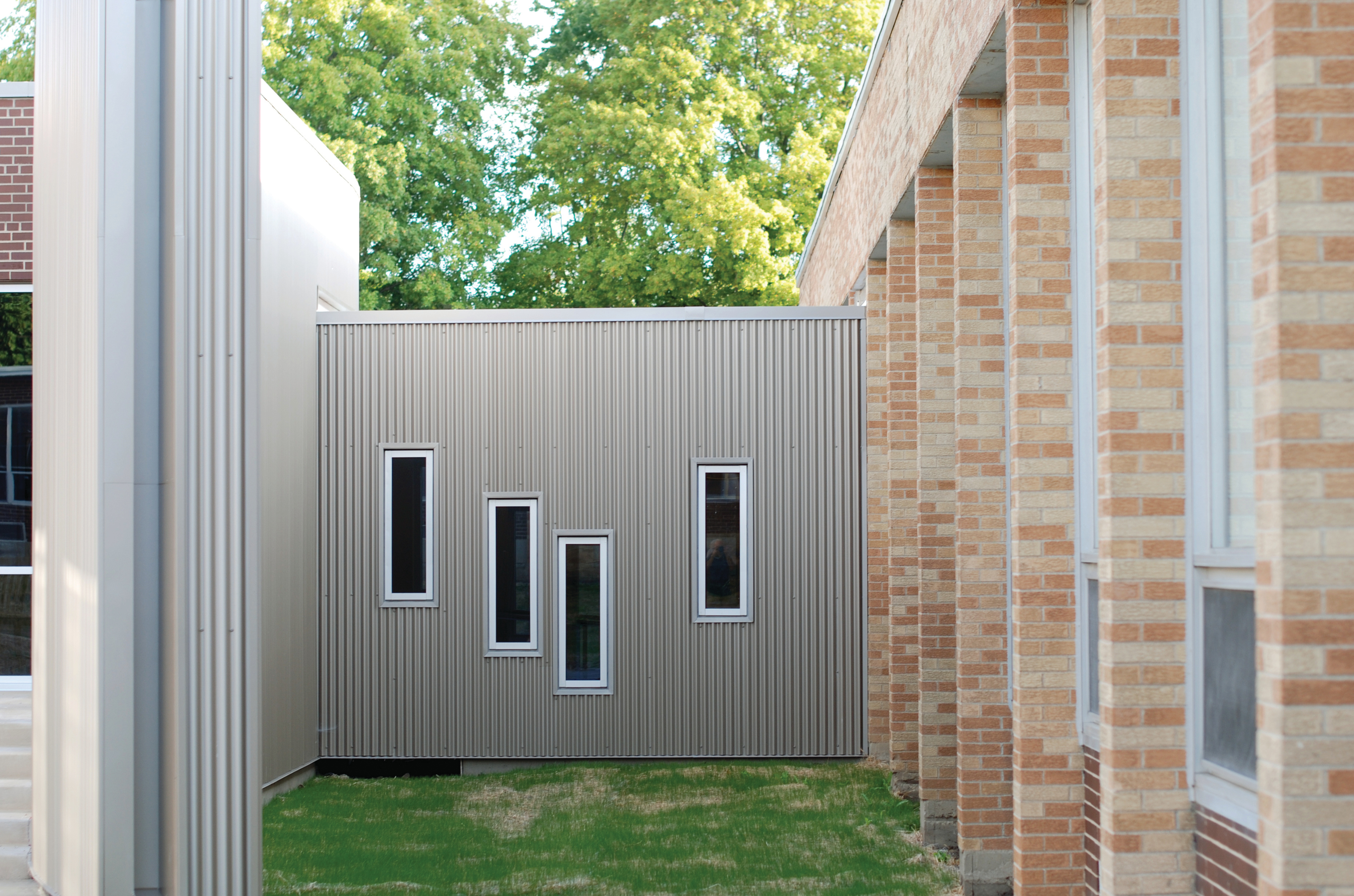 Information Commons Link Exterior