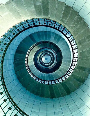 SpiralStaircaseBlue.jpg