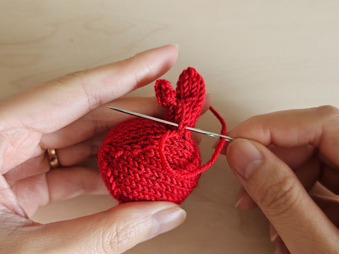 Free Pinchy the Crab Knitting Pattern
