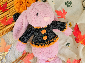 DIY Pumpkin Button: The Perfect Autumn Touch for Your Knits