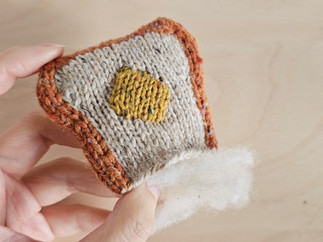 Free Tiny Toast Knitting Pattern