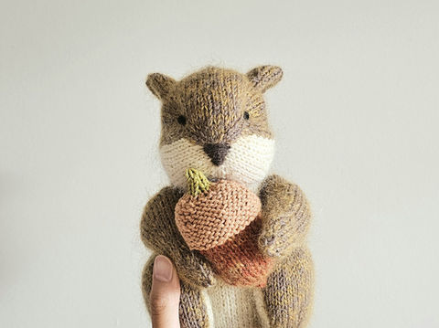 Squirrel Toy Knitting Pattern