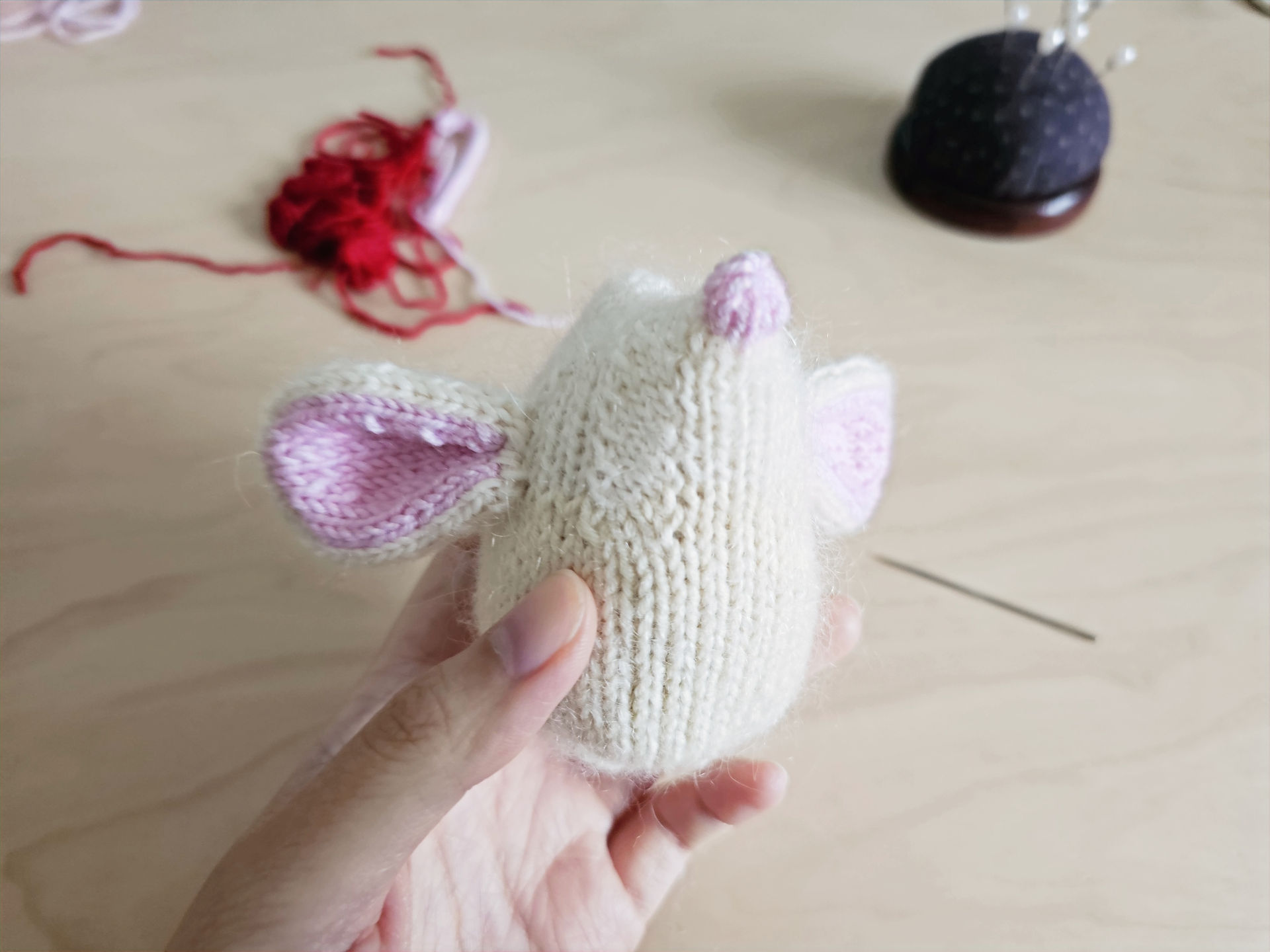 Free Christmas Gnome Mouse Knitting Pattern