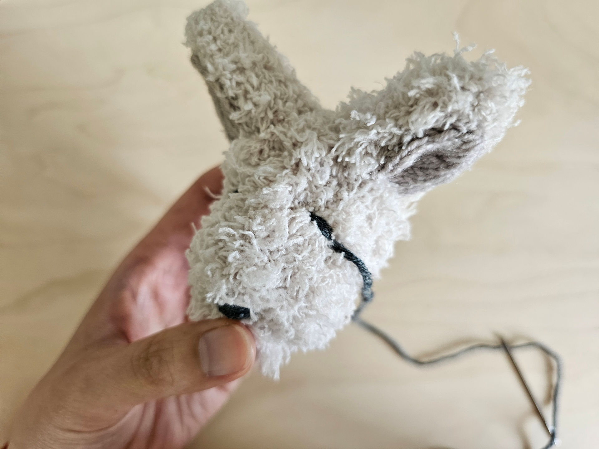 Free Dog Knitting Pattern: Fuzz the Scottie