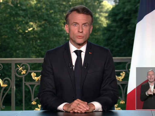 Macron pressionado convoca novas eleições e dissolve parlamento francês.