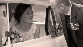 Neil and Jen's Wedding in Aldbury Village