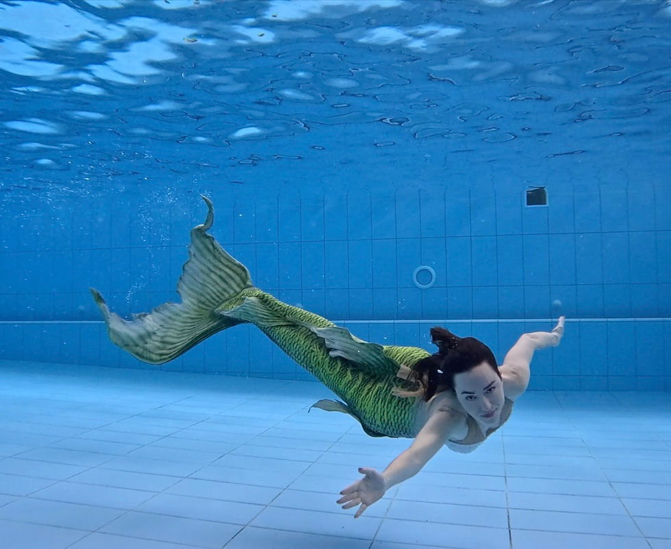 Thumbnail: The Lakemaid Tail