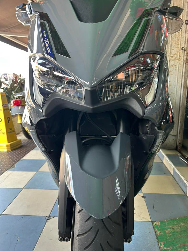 Miniatura: YAMAHA T-MAX560 DX