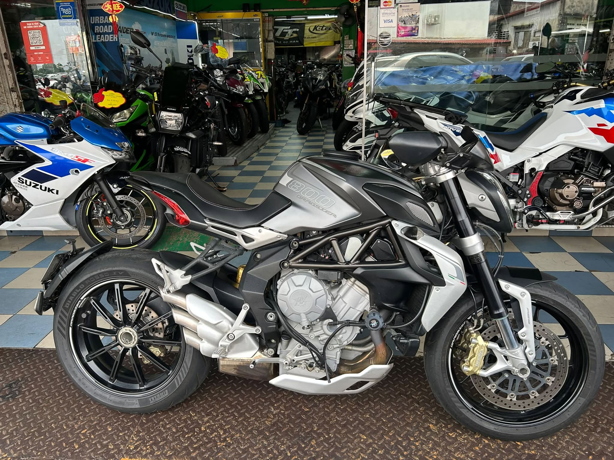 MV AGUSTA DRAGSTER 800 ABS